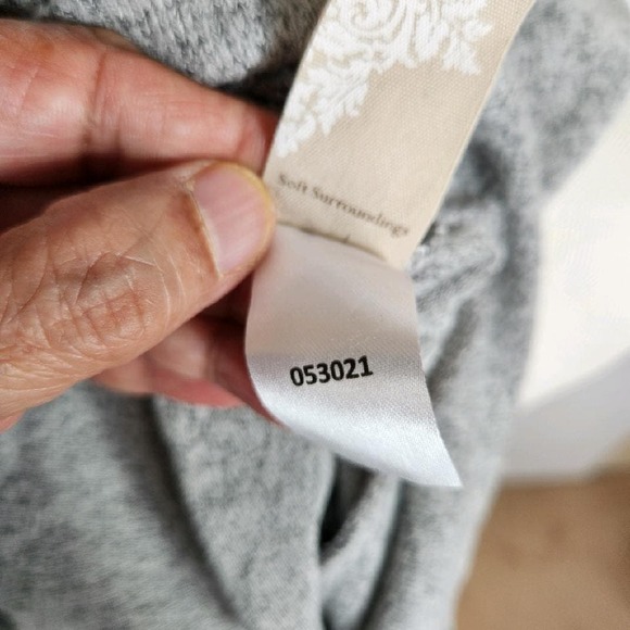 Soft Surroundings Heather Gray Knit Fuzzy‎ Long Sleeve Sweater Womens XS - Picture 10 of 10